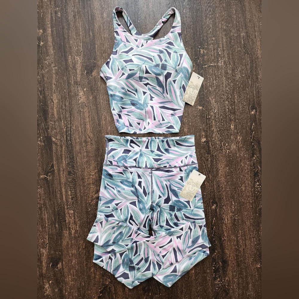 NWT SAGE Collective Tropical Workout Set